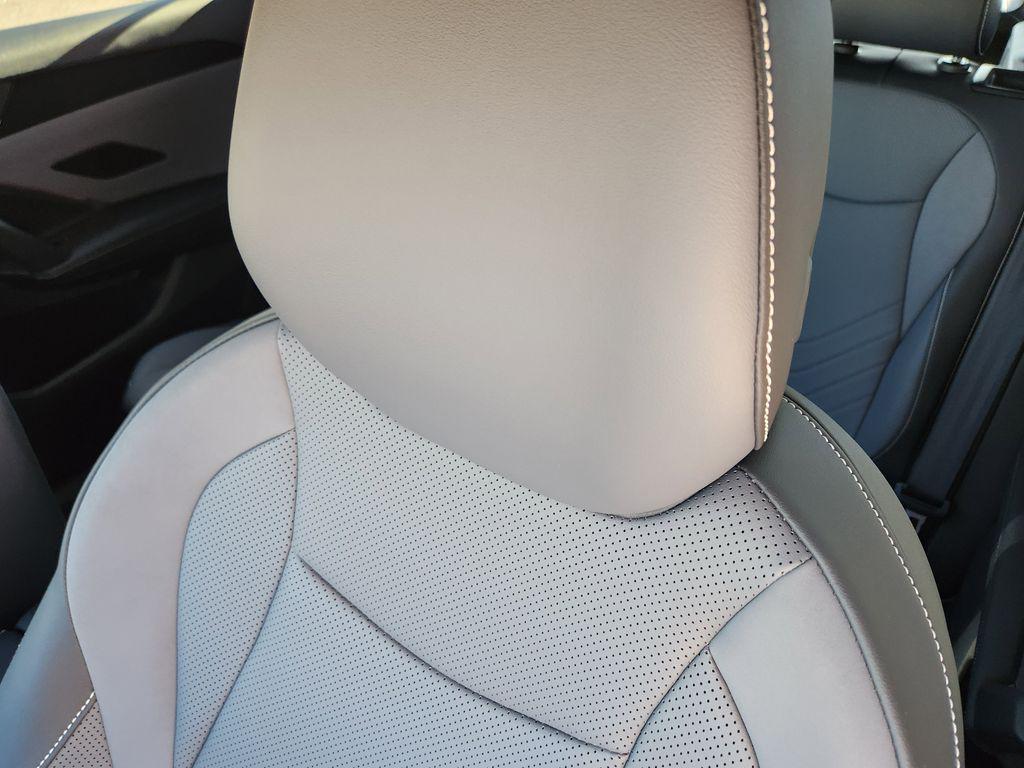 new 2026 Volkswagen Tiguan car, priced at $42,025