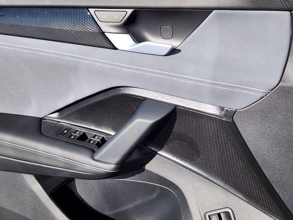 new 2026 Volkswagen Tiguan car, priced at $38,162