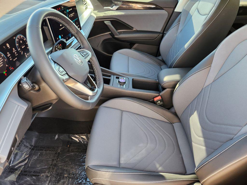 new 2026 Volkswagen Tiguan car, priced at $39,585