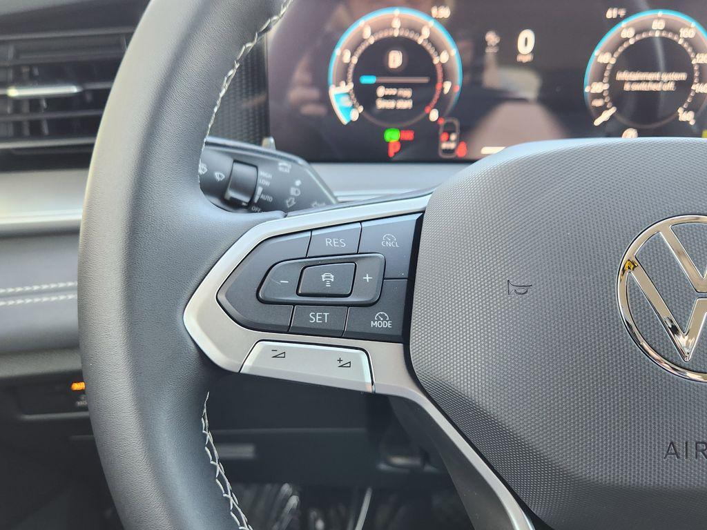 new 2026 Volkswagen Tiguan car, priced at $38,385