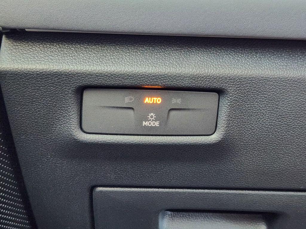 new 2026 Volkswagen Tiguan car, priced at $38,385