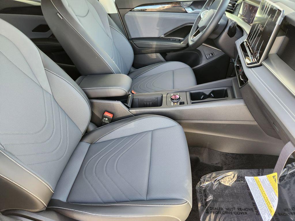 new 2026 Volkswagen Tiguan car, priced at $38,385