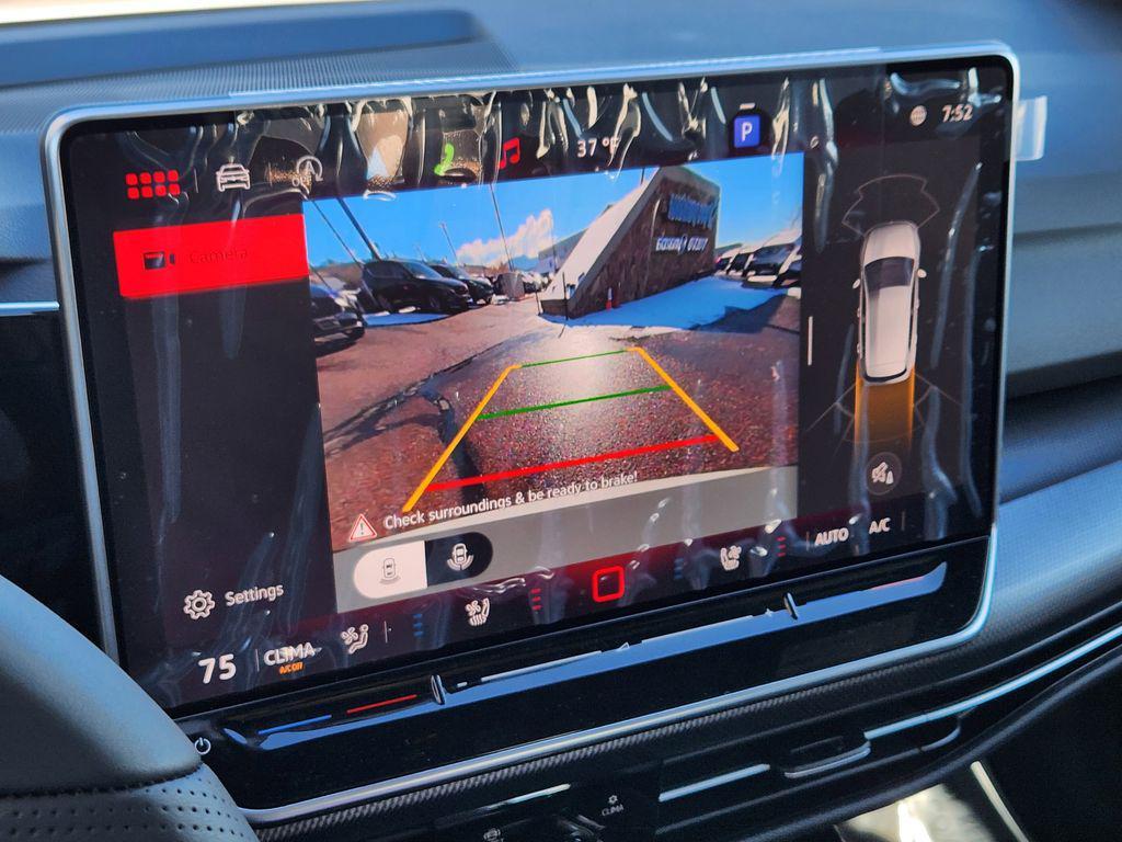 new 2025 Volkswagen Golf GTI car, priced at $39,598