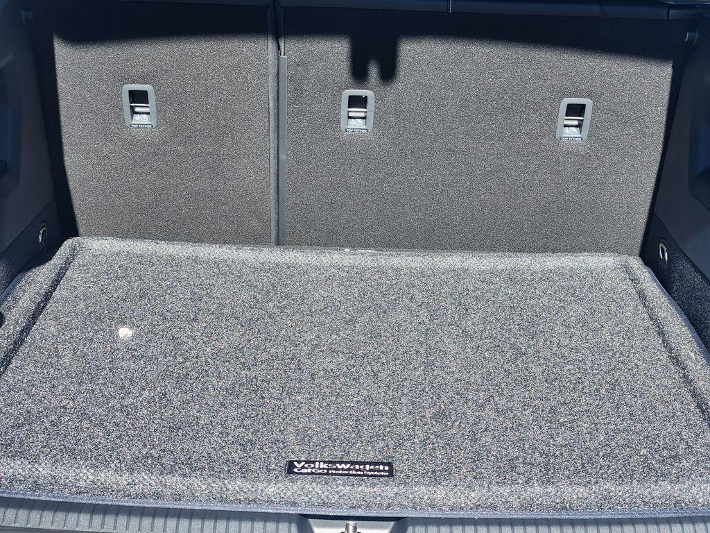 new 2026 Volkswagen Tiguan car, priced at $42,875