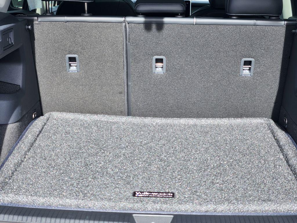 new 2026 Volkswagen Tiguan car, priced at $39,698