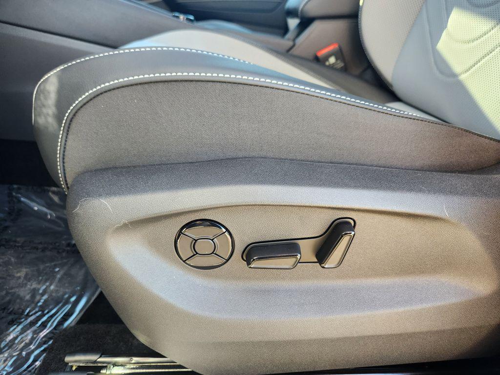 new 2026 Volkswagen Tiguan car, priced at $42,025