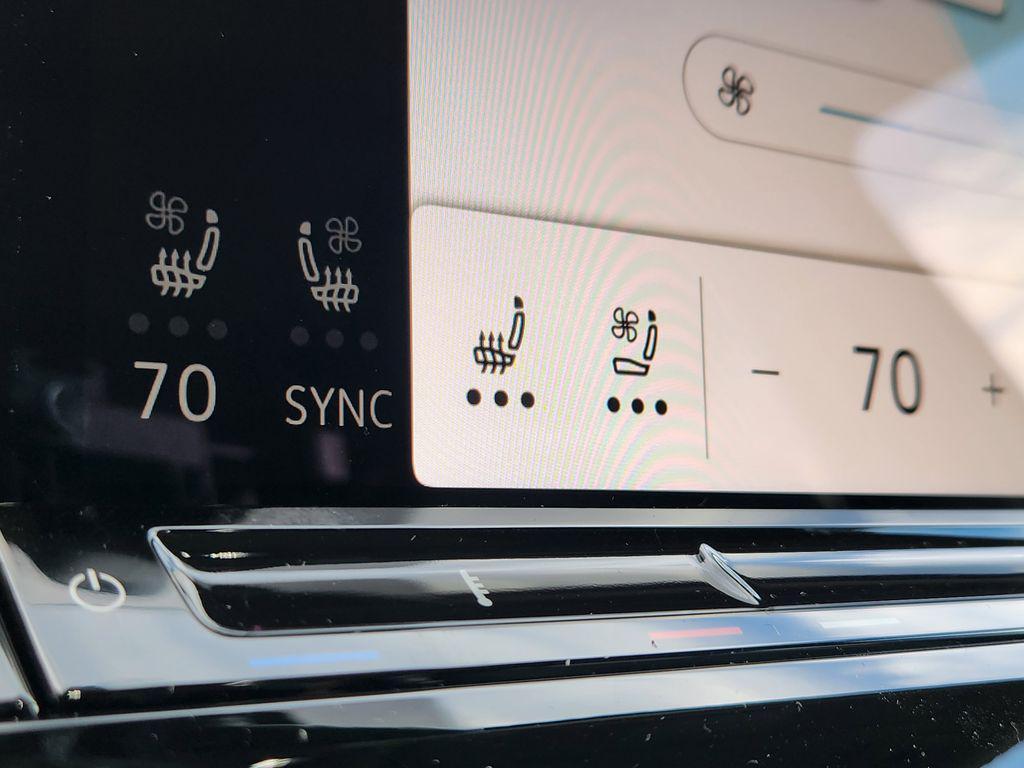 new 2026 Volkswagen Atlas car, priced at $57,119