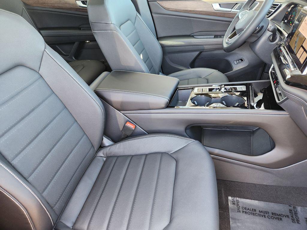 new 2026 Volkswagen Atlas car, priced at $50,984