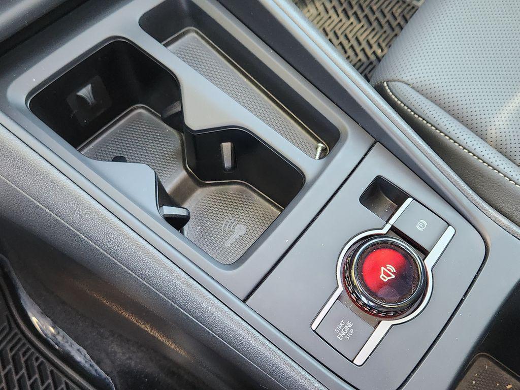 used 2025 Volkswagen Tiguan car, priced at $32,997
