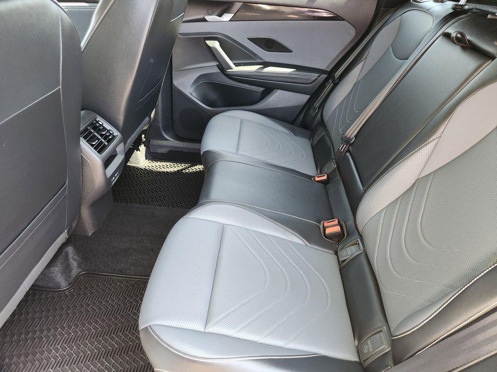 used 2025 Volkswagen Tiguan car, priced at $34,197