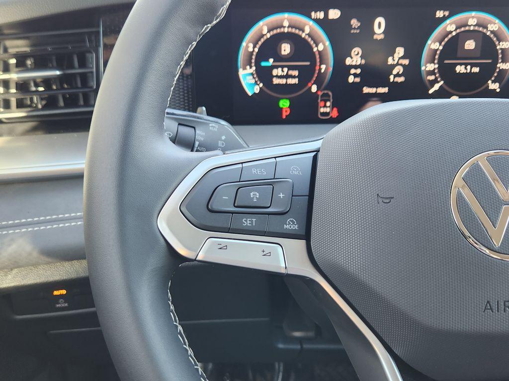 new 2026 Volkswagen Tiguan car, priced at $38,385