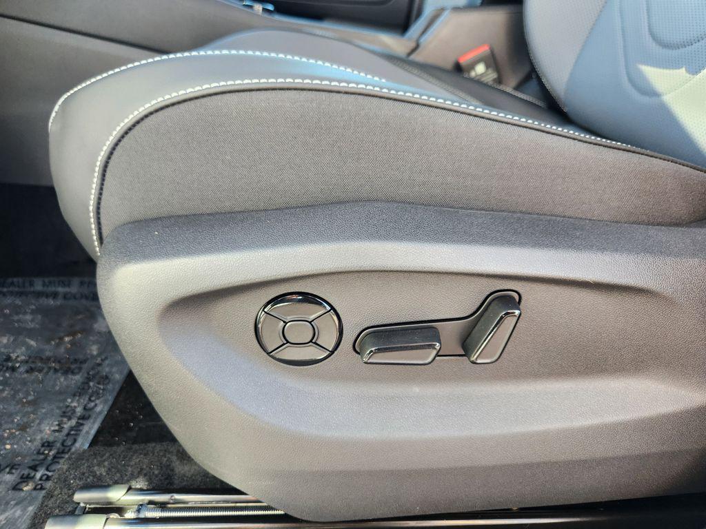 new 2026 Volkswagen Tiguan car, priced at $38,385