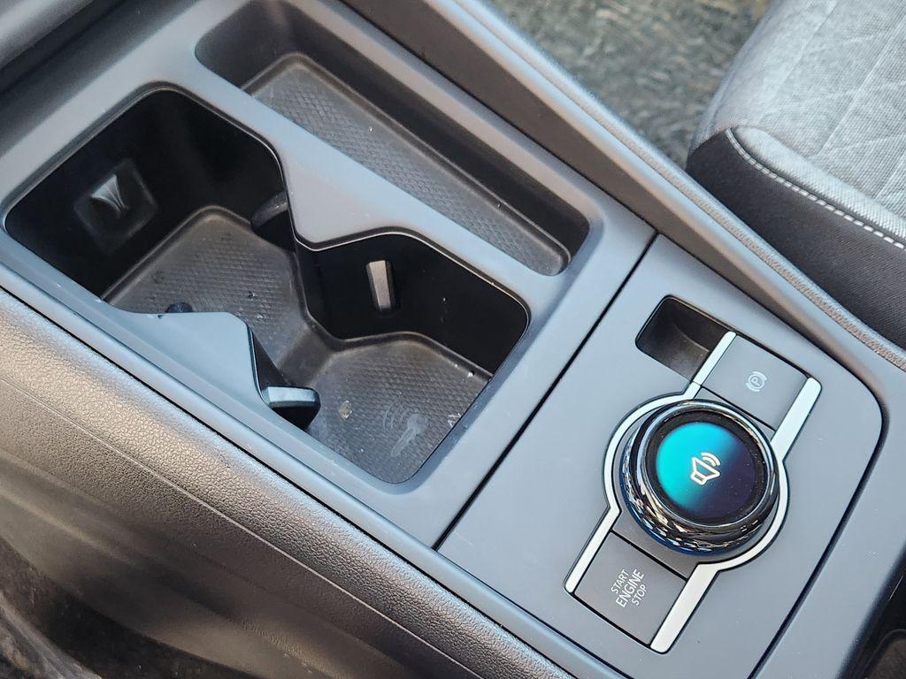 used 2025 Volkswagen Tiguan car, priced at $30,797