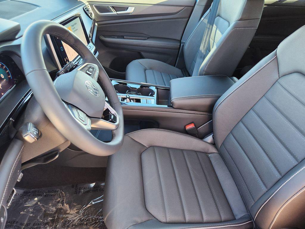new 2026 Volkswagen Atlas Cross Sport car, priced at $52,773