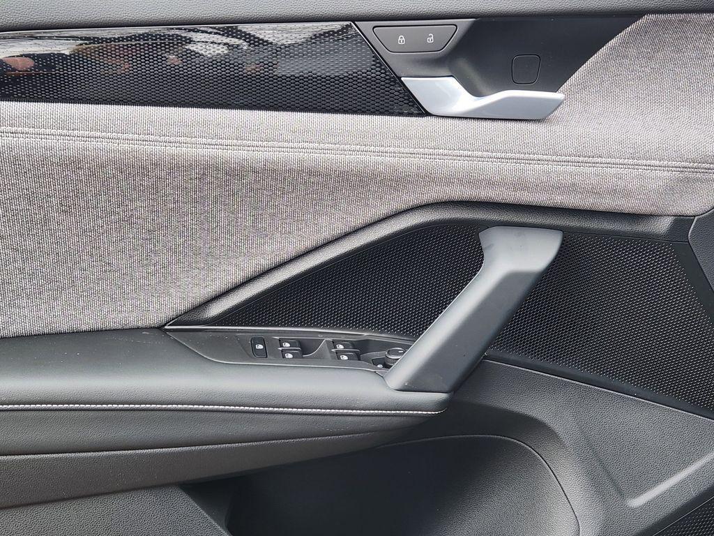 new 2026 Volkswagen Tiguan car, priced at $35,585