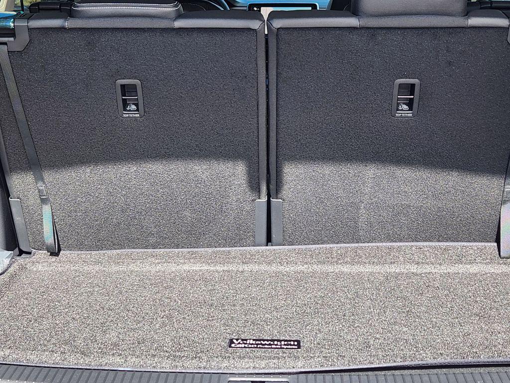 new 2026 Volkswagen Atlas car, priced at $49,652