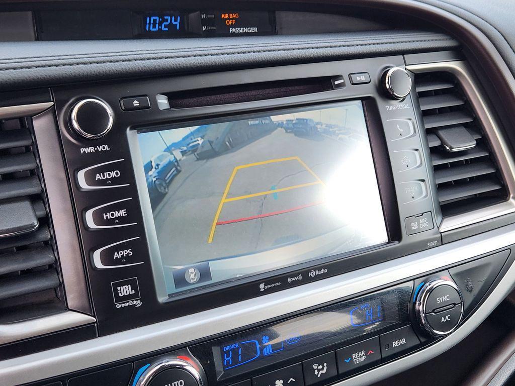 used 2019 Toyota Highlander car, priced at $25,549