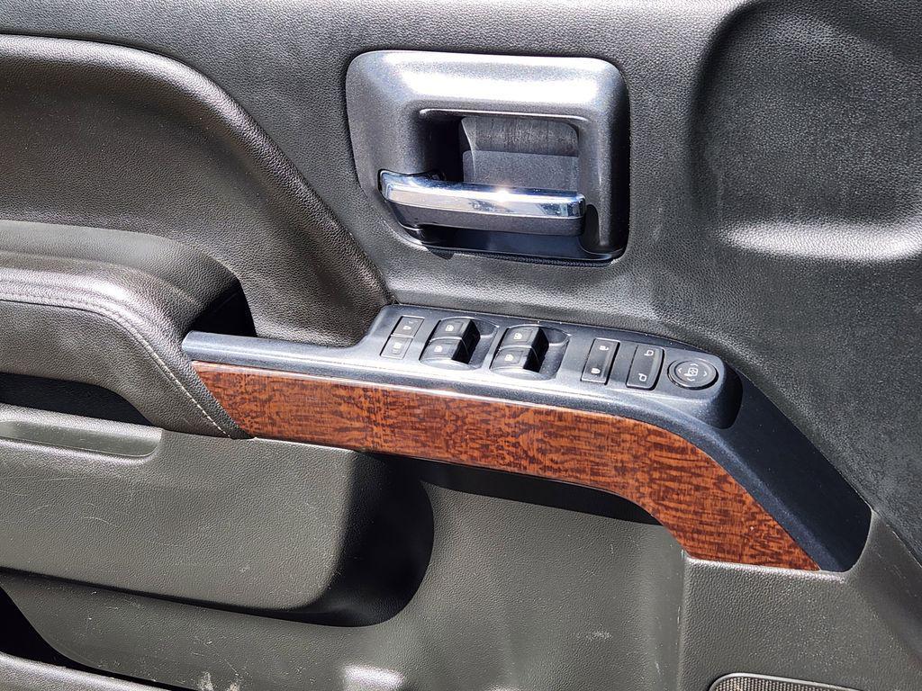 used 2016 GMC Sierra 1500 car, priced at $23,549