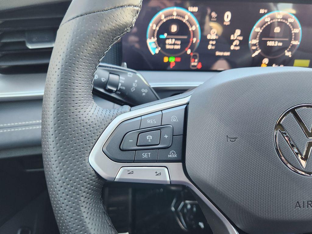 new 2026 Volkswagen Tiguan car, priced at $42,138