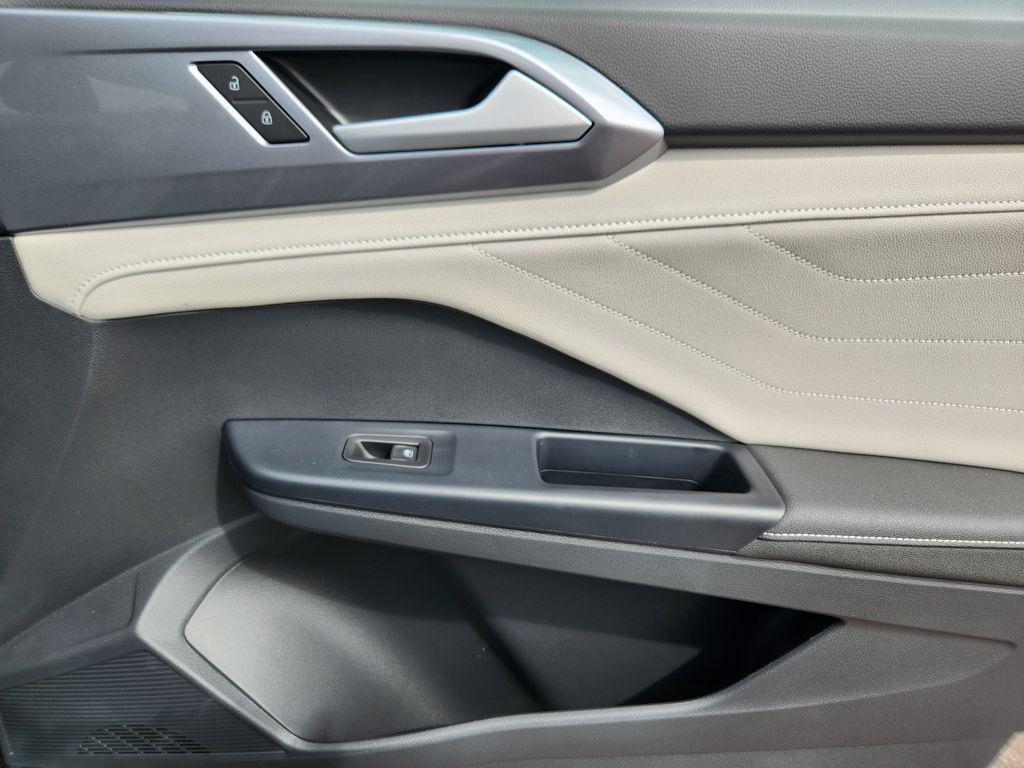 new 2025 Volkswagen Taos car, priced at $35,410