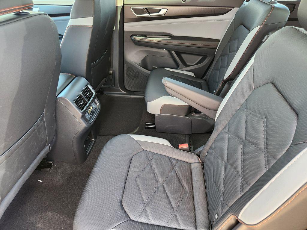 new 2026 Volkswagen Atlas car, priced at $49,472