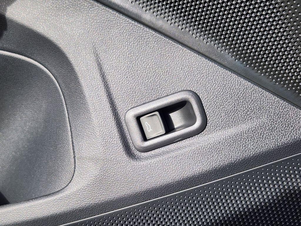 new 2026 Volkswagen Tiguan car, priced at $37,706