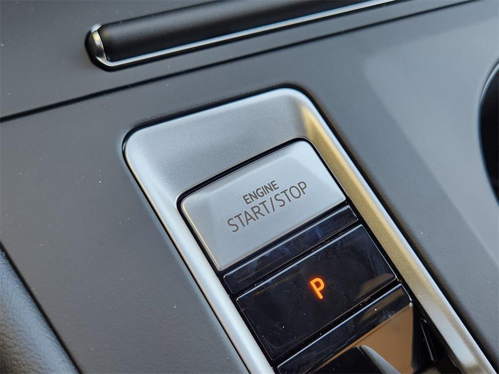 new 2026 Volkswagen Atlas Cross Sport car, priced at $41,276