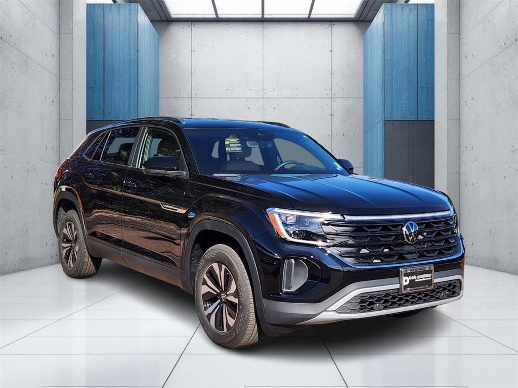 new 2026 Volkswagen Atlas Cross Sport car, priced at $41,276