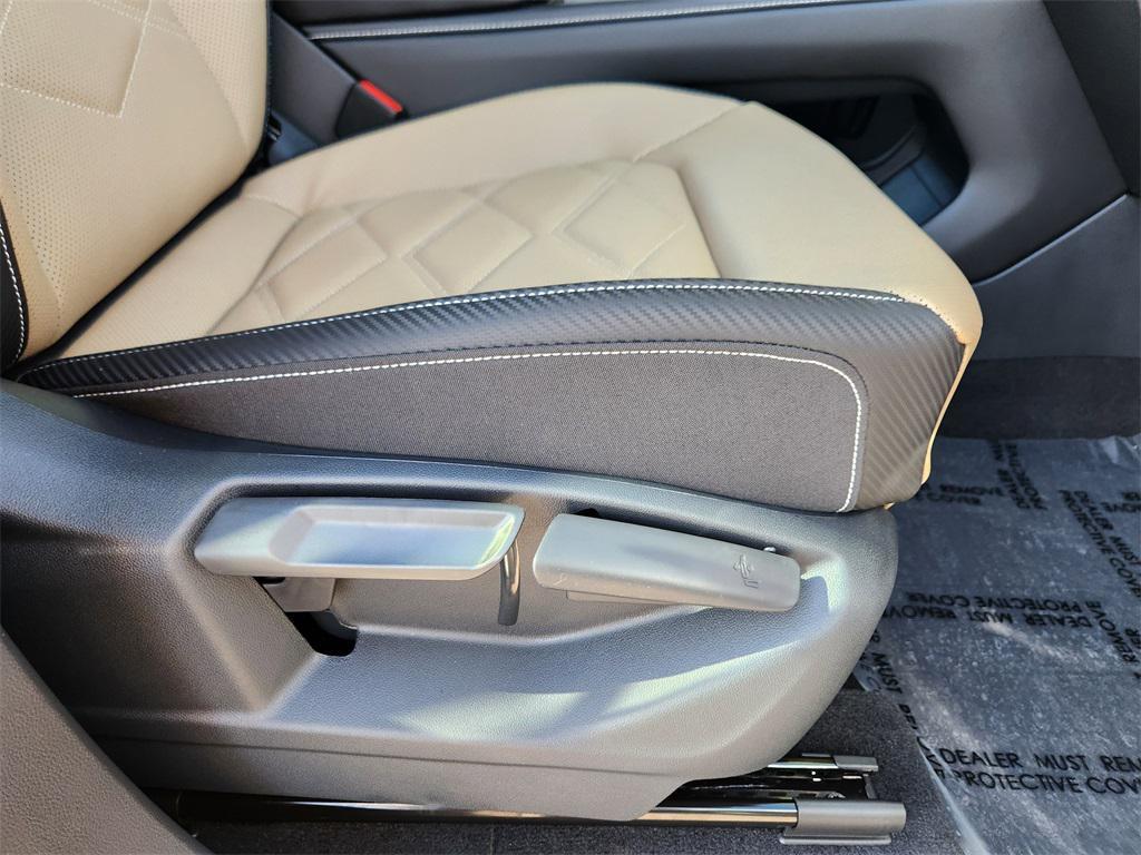 new 2026 Volkswagen Atlas Cross Sport car, priced at $41,276