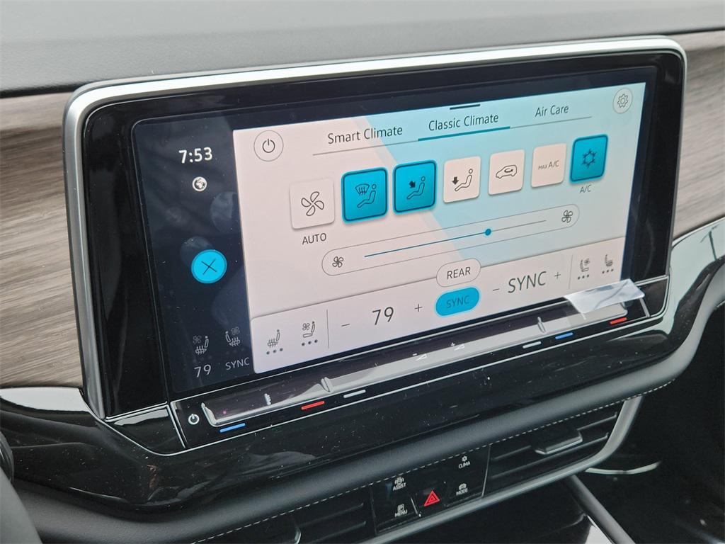 new 2025 Volkswagen Atlas car, priced at $53,314