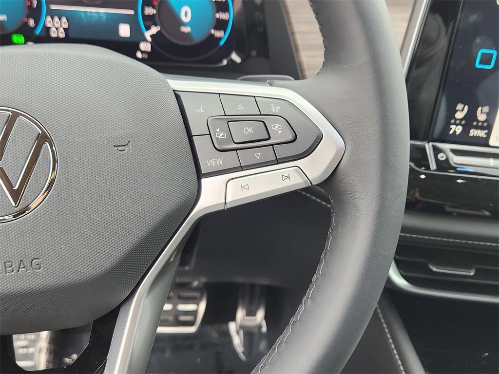 new 2025 Volkswagen Atlas car, priced at $53,314