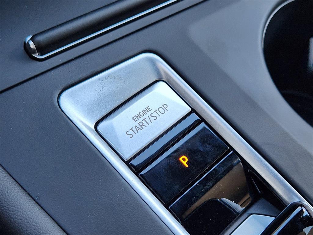 new 2026 Volkswagen Atlas Cross Sport car, priced at $41,276