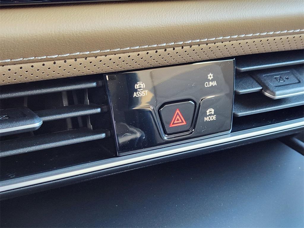 new 2026 Volkswagen Atlas Cross Sport car, priced at $41,276