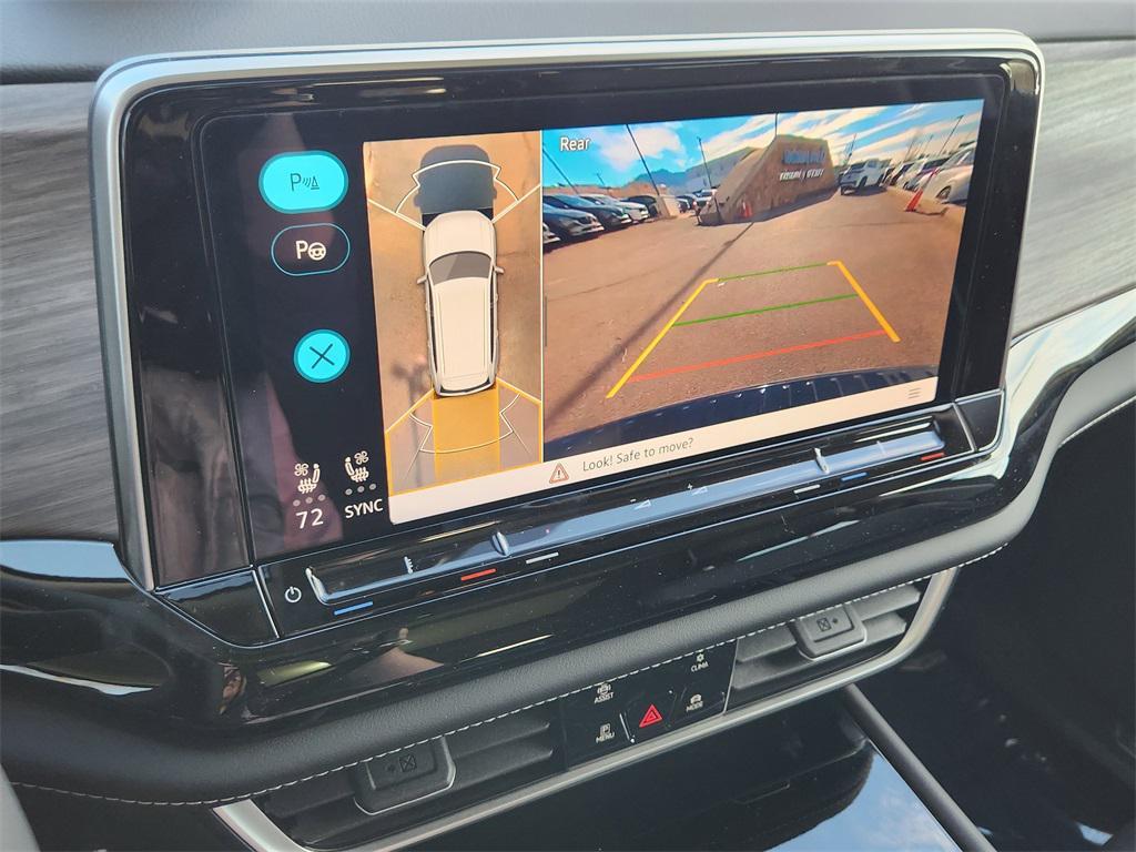 new 2026 Volkswagen Atlas car, priced at $56,502