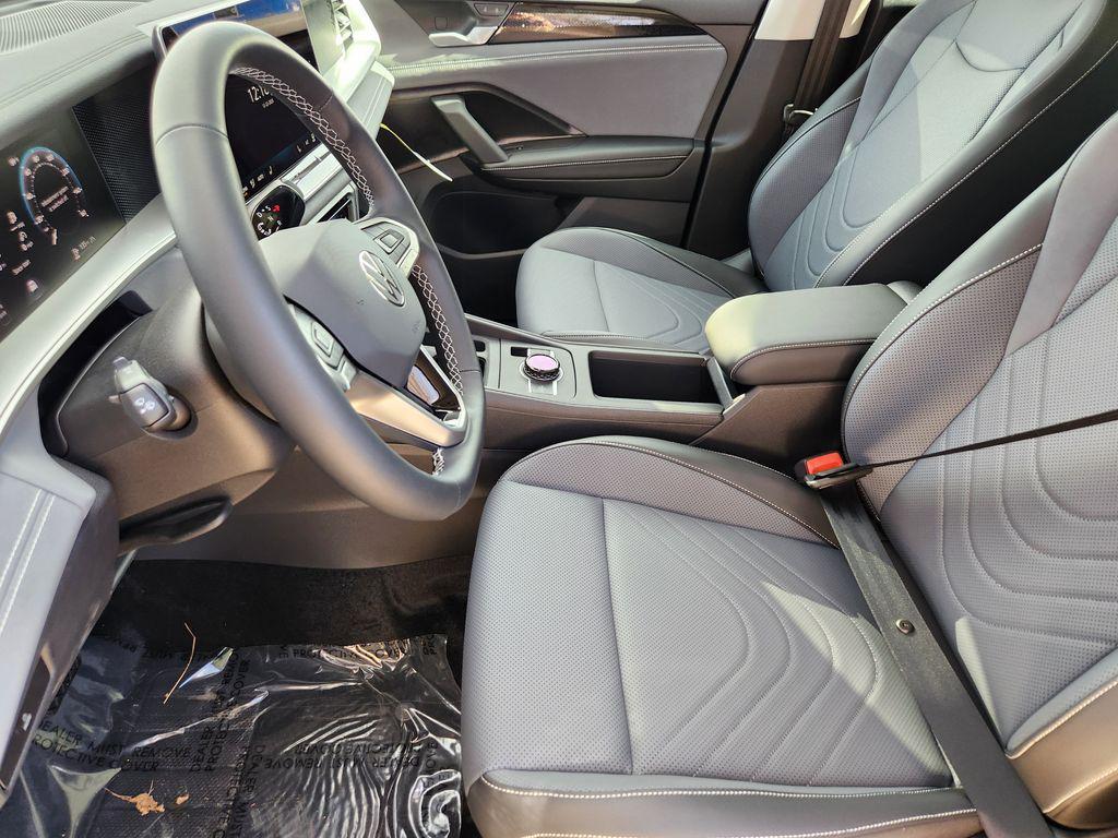 new 2026 Volkswagen Tiguan car, priced at $39,585