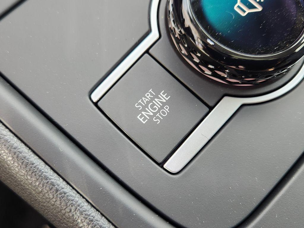 new 2026 Volkswagen Tiguan car, priced at $39,585