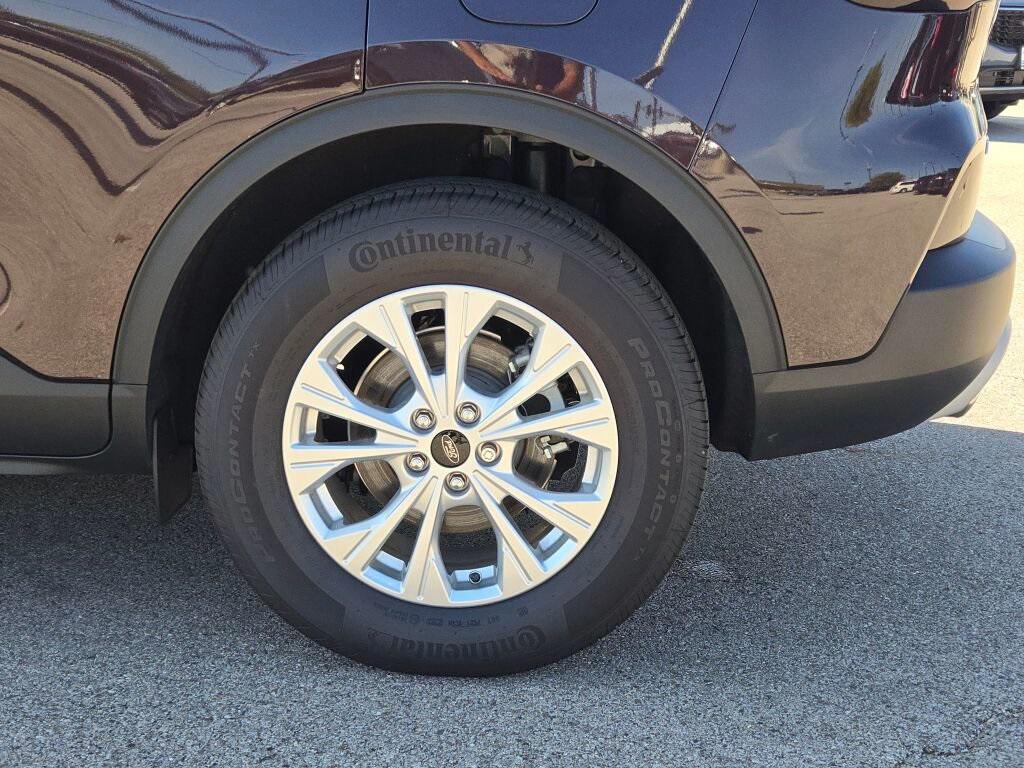 used 2023 Ford Escape car, priced at $24,813