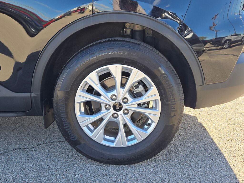 used 2024 Ford Escape car, priced at $24,775