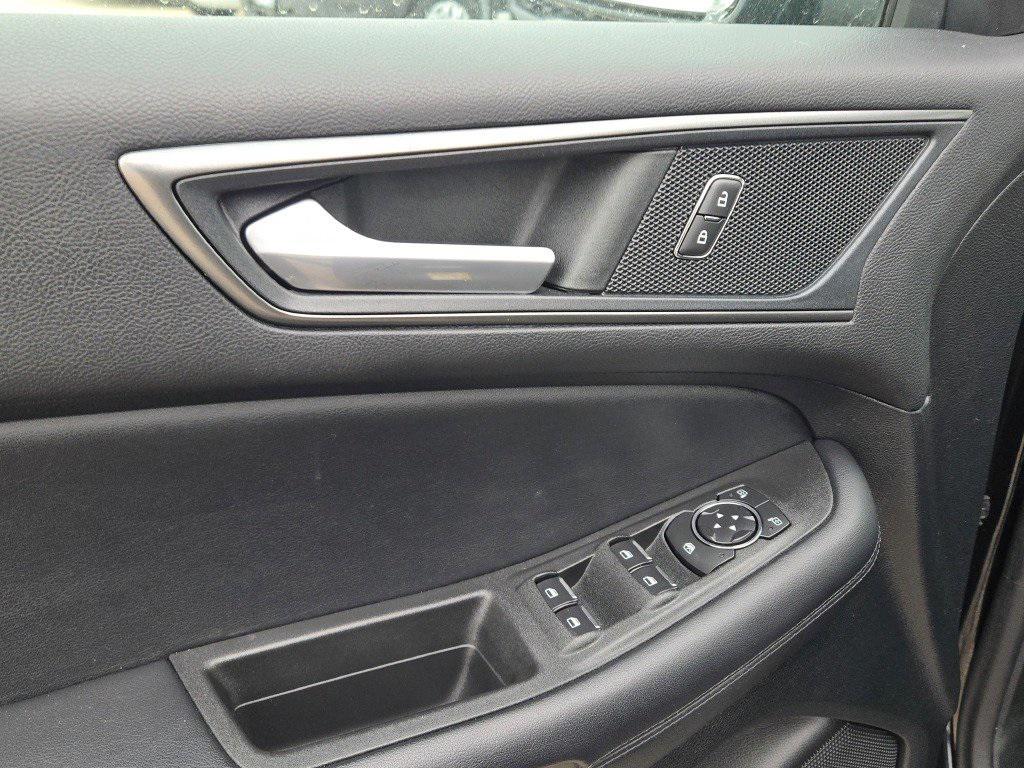 used 2022 Ford Edge car, priced at $20,816