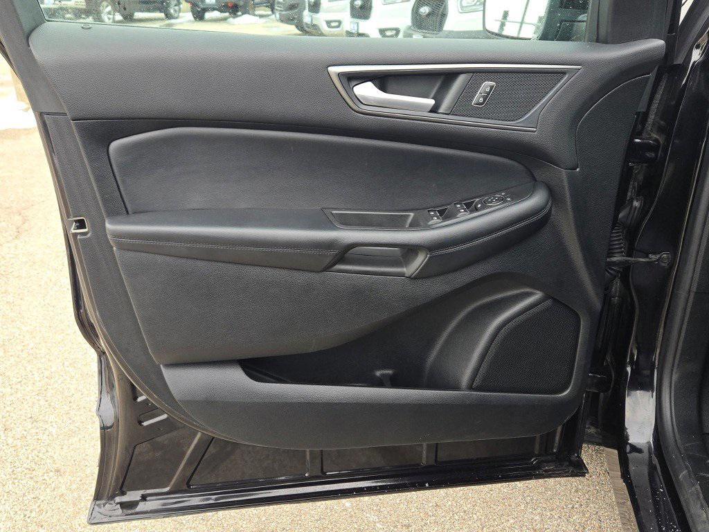 used 2022 Ford Edge car, priced at $20,816