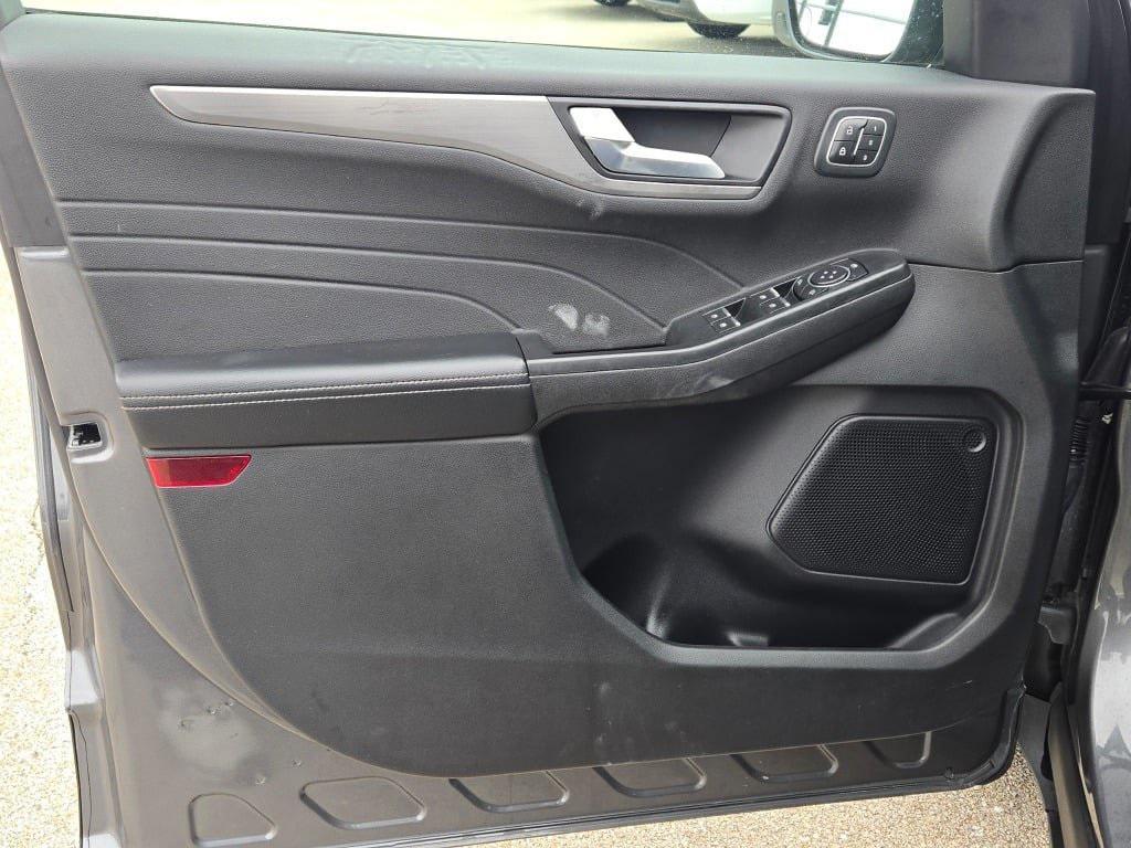 used 2022 Ford Escape car, priced at $24,305