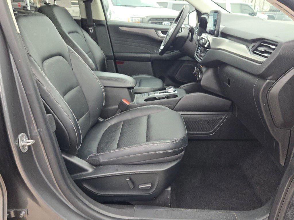 used 2022 Ford Escape car, priced at $24,305