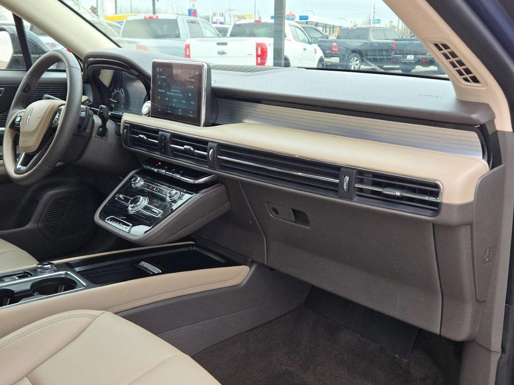 used 2022 Lincoln Corsair car, priced at $25,336