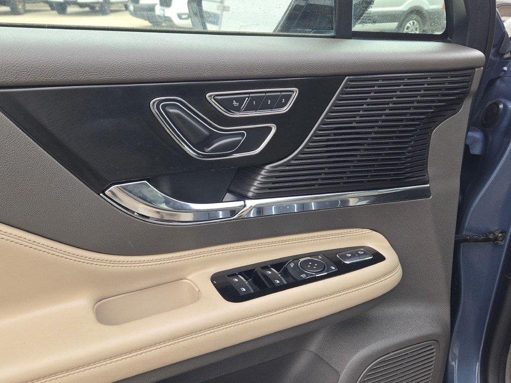 used 2022 Lincoln Corsair car, priced at $25,336