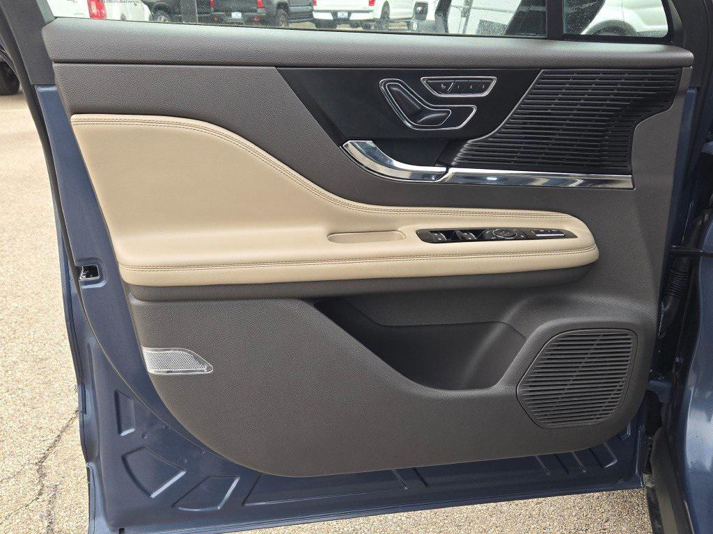 used 2022 Lincoln Corsair car, priced at $25,336