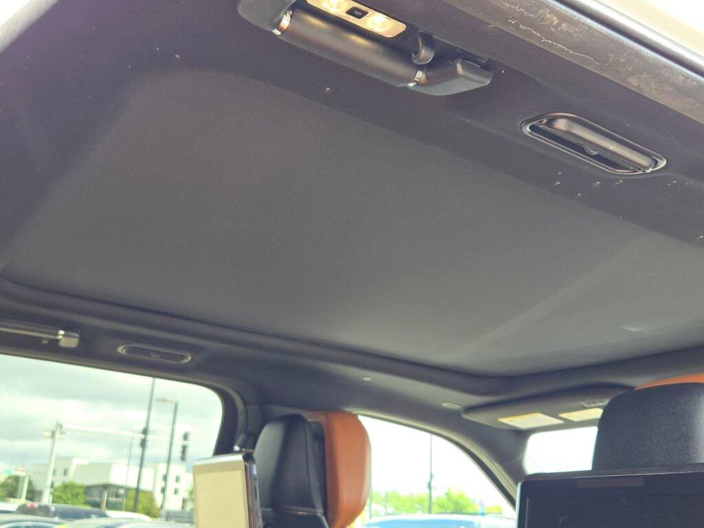 used 2021 Lincoln Navigator car, priced at $46,295