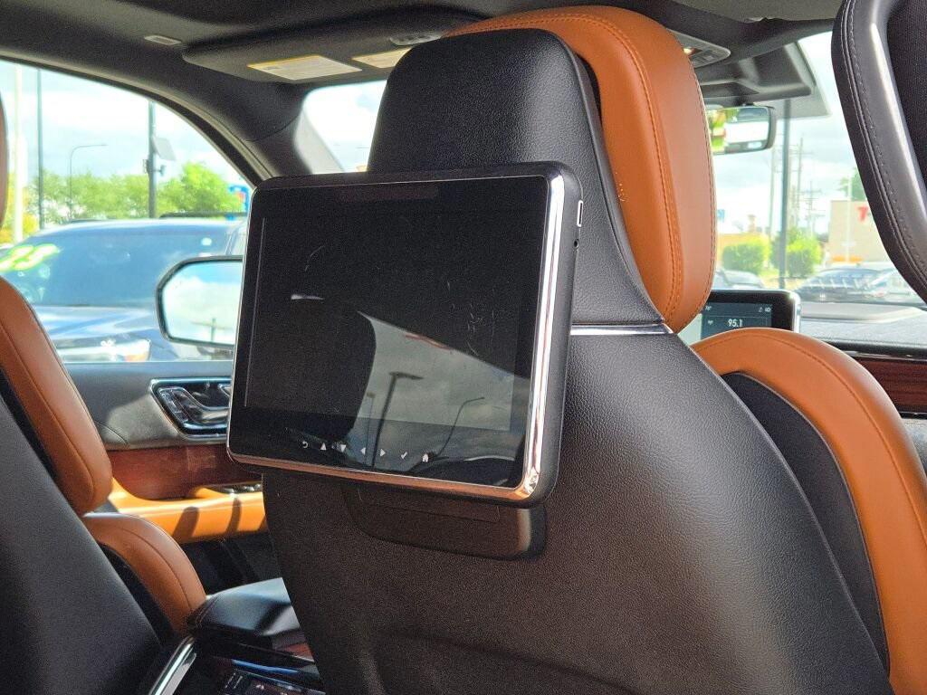 used 2021 Lincoln Navigator car, priced at $46,295