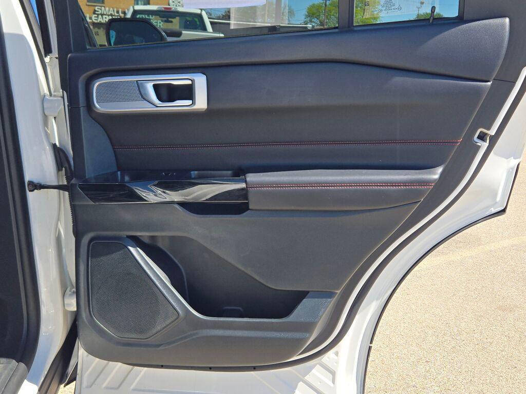 used 2024 Ford Explorer car, priced at $40,307