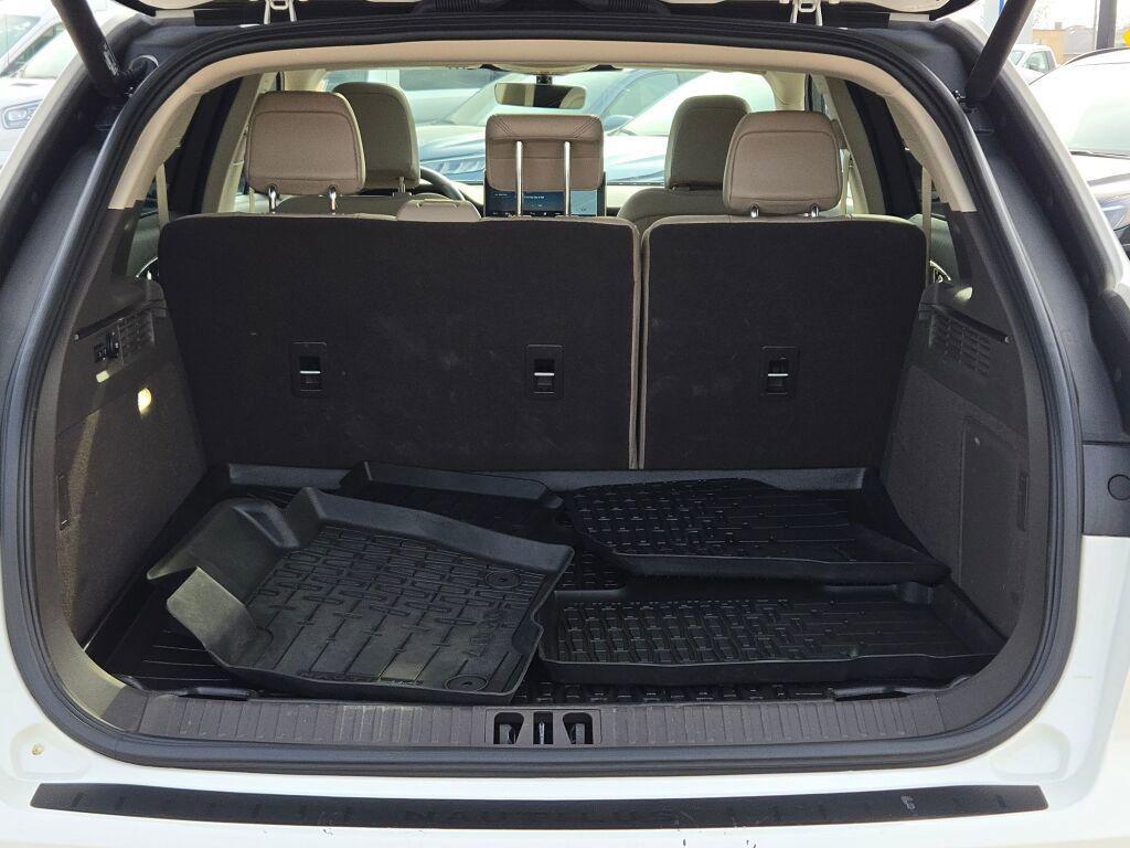 used 2022 Lincoln Nautilus car, priced at $35,437