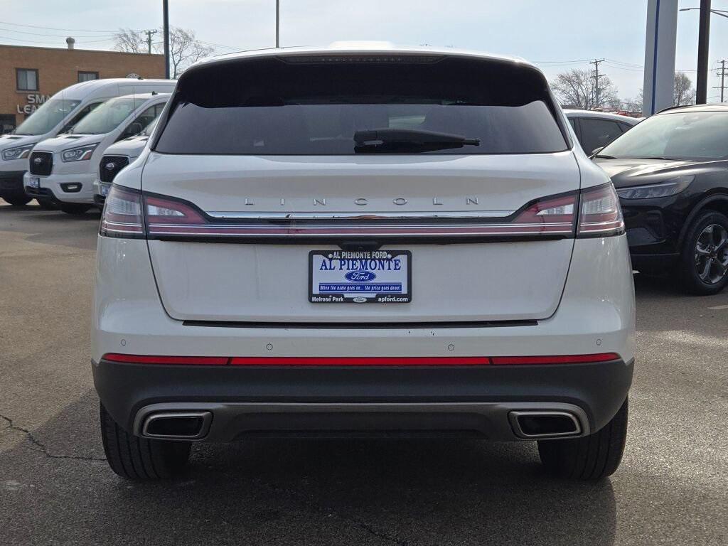 used 2022 Lincoln Nautilus car, priced at $35,453